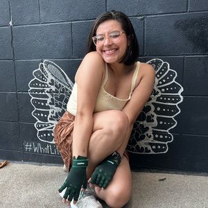 Meet your Posher, Olivia cano